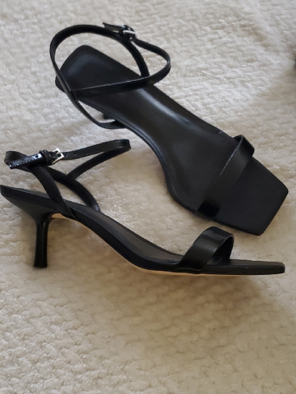 Nordstrom Black Square-Toe Strap Sandals with Ankle Buckle